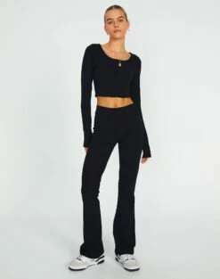 Button Up Cropped Long Sleeve Top 23 Button Up Cropped Long Sleeve Top -Glassons Store co peony longsleeve black full tc93716cot