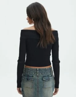 Zip Front Long Sleeve Fold Down Knit Top -Glassons Store franka fold down knit top black back kc113184vn
