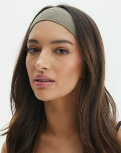 Reversible Cropped Puffer Vest -Glassons Store headband twin pack whitelt khaki front ha47711ss 3