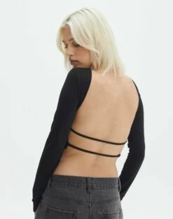 Open Strappy Back Long Sleeve Top 29 Open Strappy Back Long Sleeve Top -Glassons Store lana strap open back top black back tl142894des