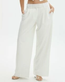 Mid Rise Wide Leg Pant 33 Mid Rise Wide Leg Pant -Glassons Store loretta wide leg pant milk full pw51730pln