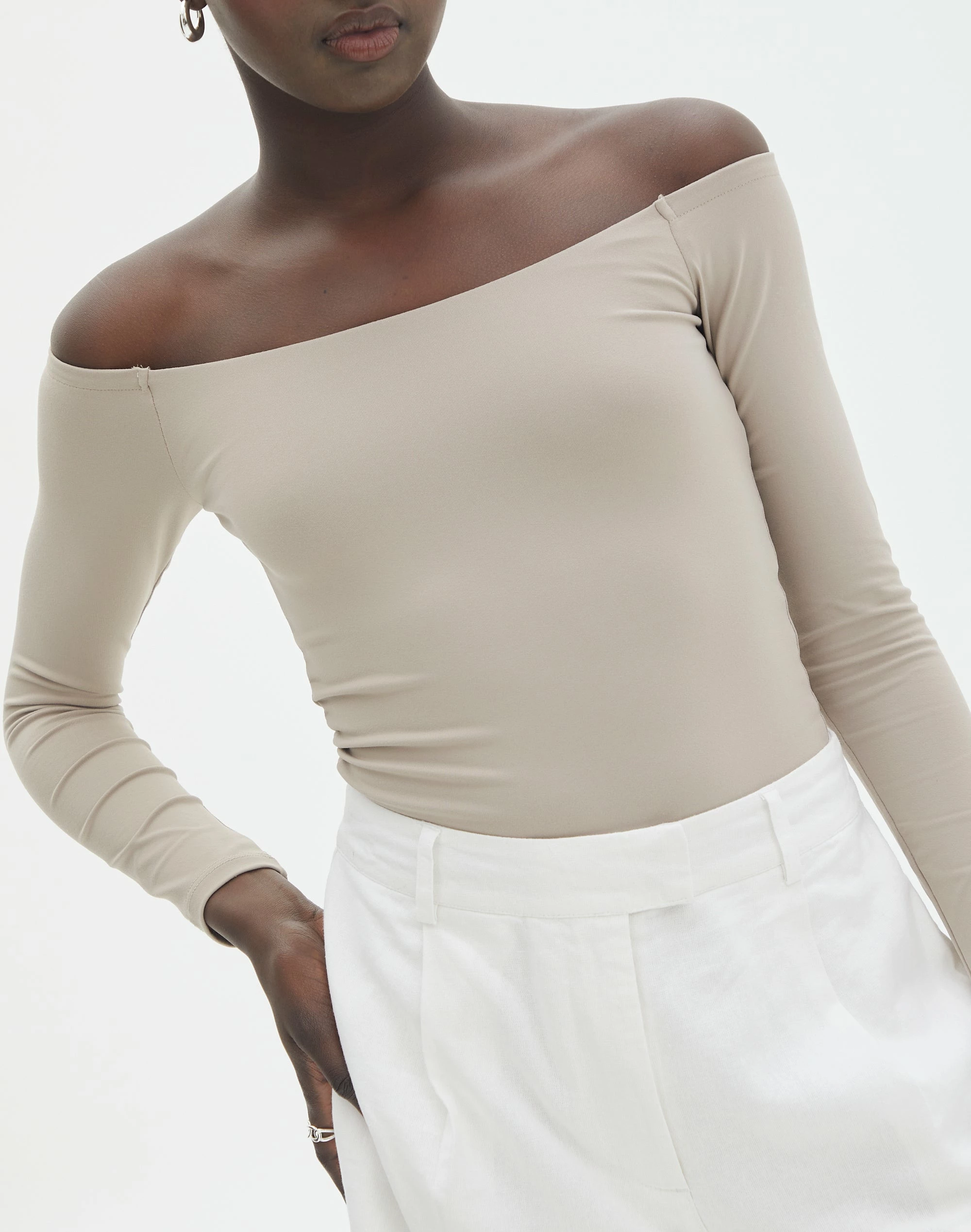 Supersoft Off The Shoulder Longsleeve Bodysuit 19 Supersoft Off The Shoulder Longsleeve Bodysuit - Image 17
