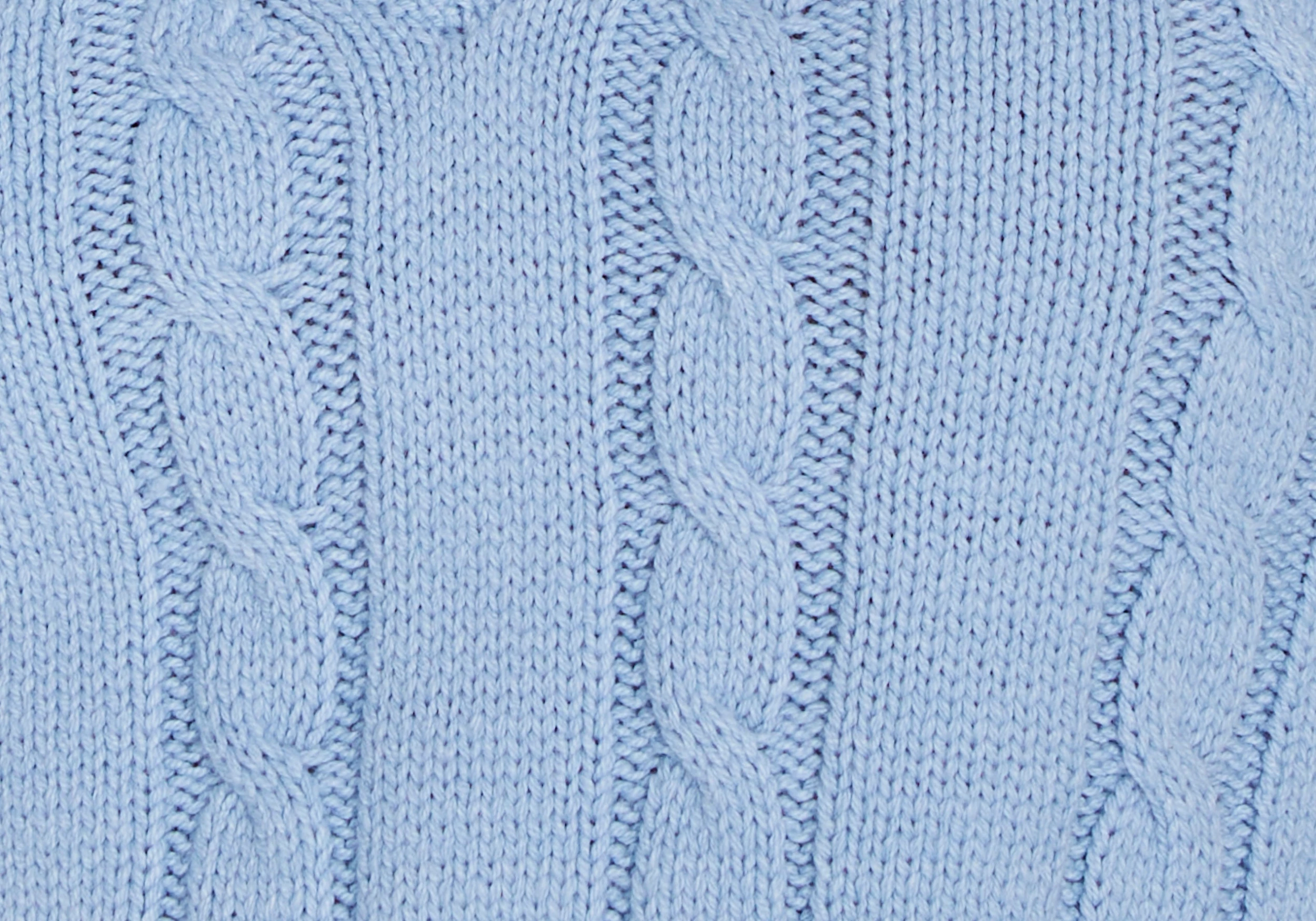 Cropped Cable Knit V Neck Jumper 7 Cropped Cable Knit V Neck Jumper - Image 5