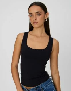 Zip Detailed Crop Tee -Glassons Store tommy tank top black front tv124269pch