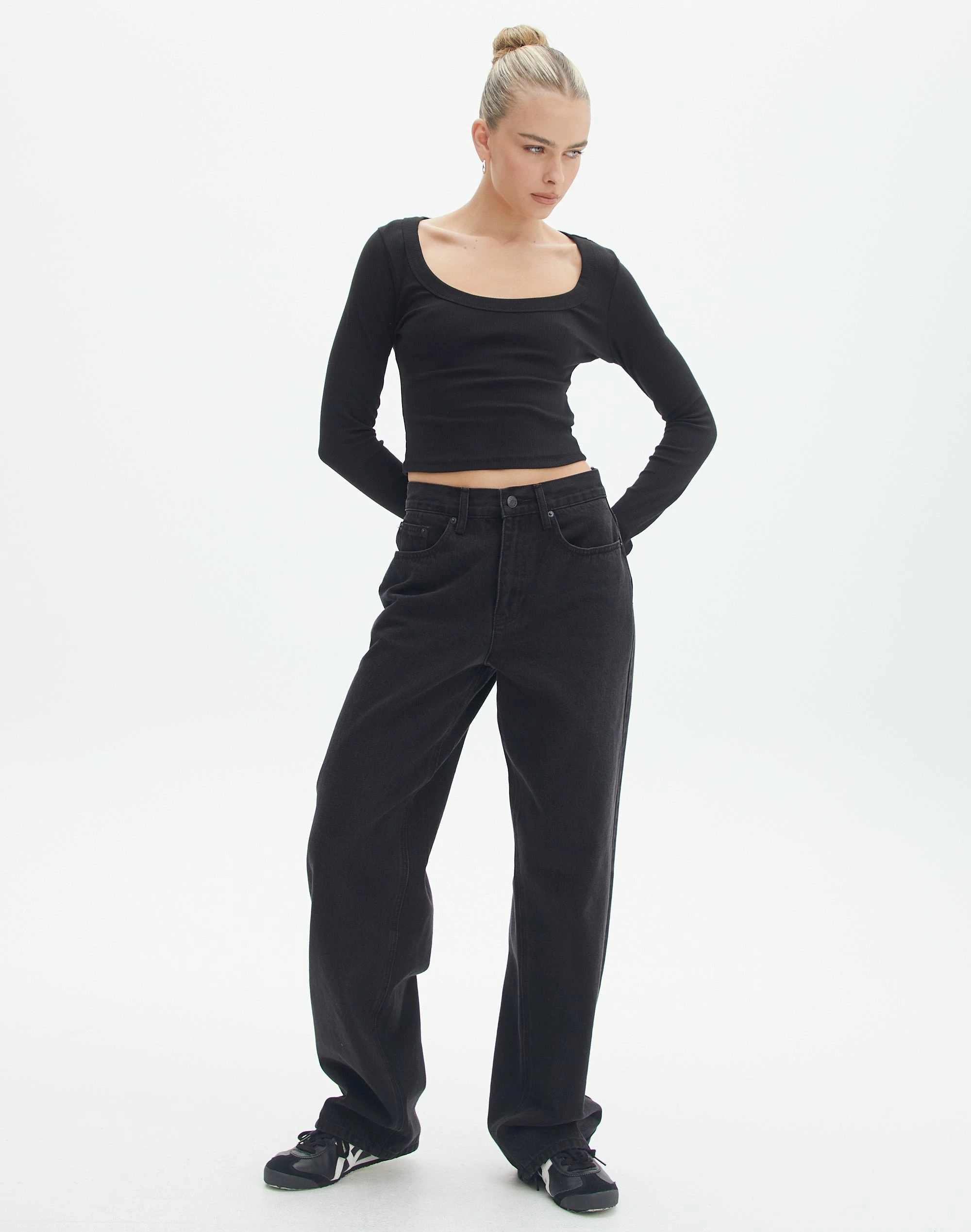 Cotton Scoop Neck Long Sleeve Top 4 Cotton Scoop Neck Long Sleeve Top - Image 2